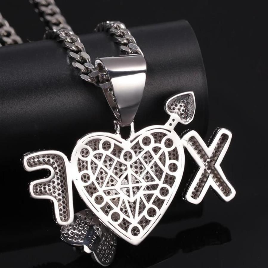 Pendentif Colliers Personnalisé 2 Lettres Une Flèche À Travers Le Coeur Collier Hip Hop Plein Glacé Cubique Zircone Or Argent CZ Stone274W