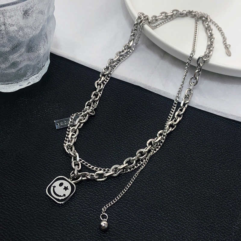 2024 DESIGNERS Square smiling face double-layer necklace for women with light luxury and niche design sense high-end sweet cool spicy girl internet celebrity sweater