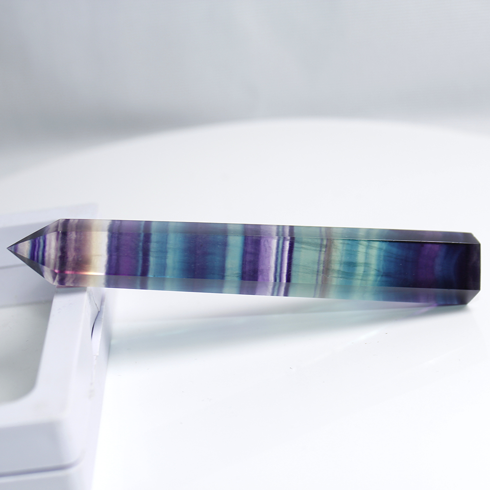 Natural Colorful Fluorite Crystal Tower Tower Quartz Point Point Crystal Crystal Obelisk Wand Healing Crystal 15 Tailles