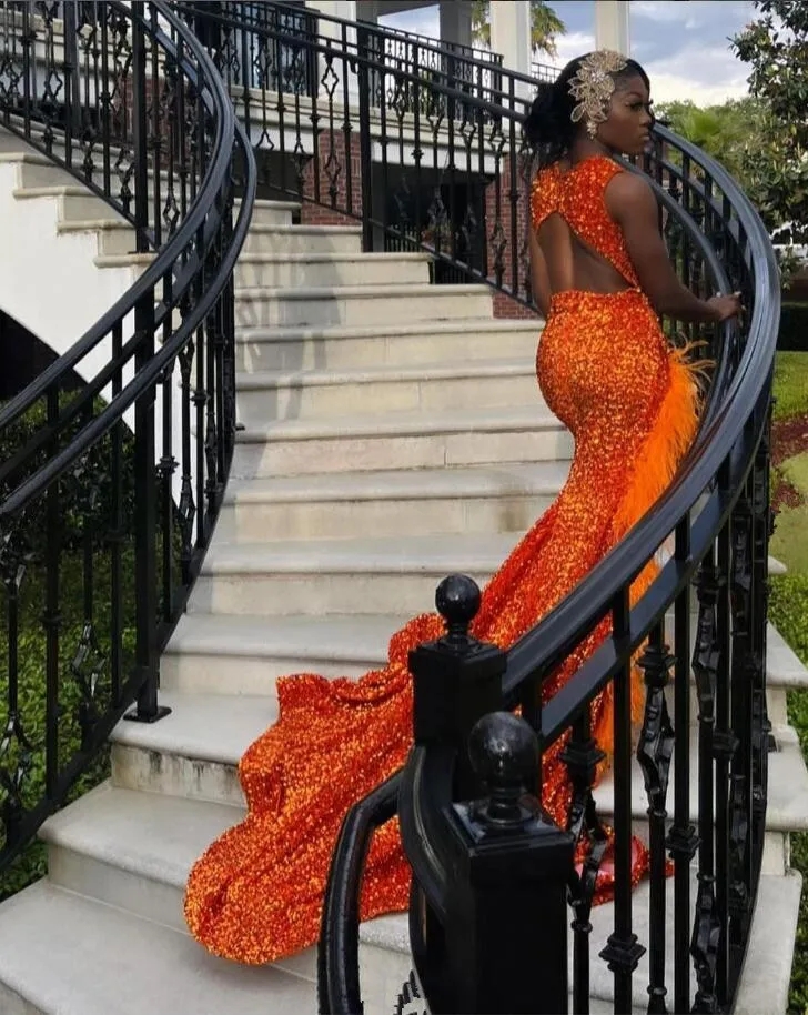 2024 Orange Ostrich Feathered African Prom Dresses for Black Girl Luxury Crystal Diamond Long Velvet Evening Occasion Gown