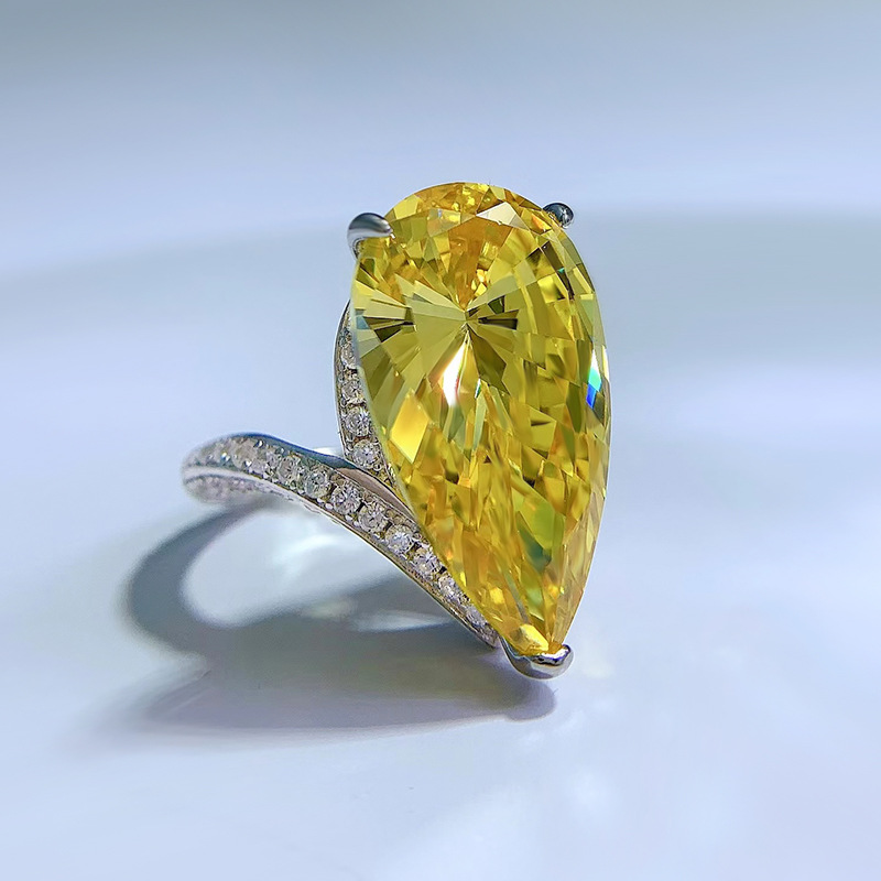 Woda Drop 15ct Topaz Diamond Pierścień 100% Real 925 Srebrny Party Wedding Pierścienie dla kobiet Bridal REATMACEMENT Jewelry