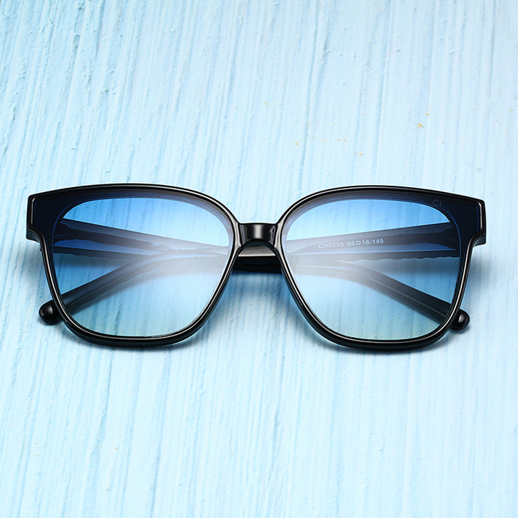Designer Sunglasses classic cat eye frames eyeglasses Mans Woman UV400 protection glasses womens Checkered slim legs eyewear