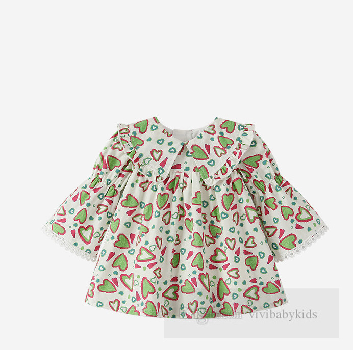 Alla hjärtans dag Little Girls Love Heart Dresses Spädbarn Barn Falbala Lapel Flare Sleeve Princess Dress 2024 Spring Baby Birthday Party Clothing Z6383