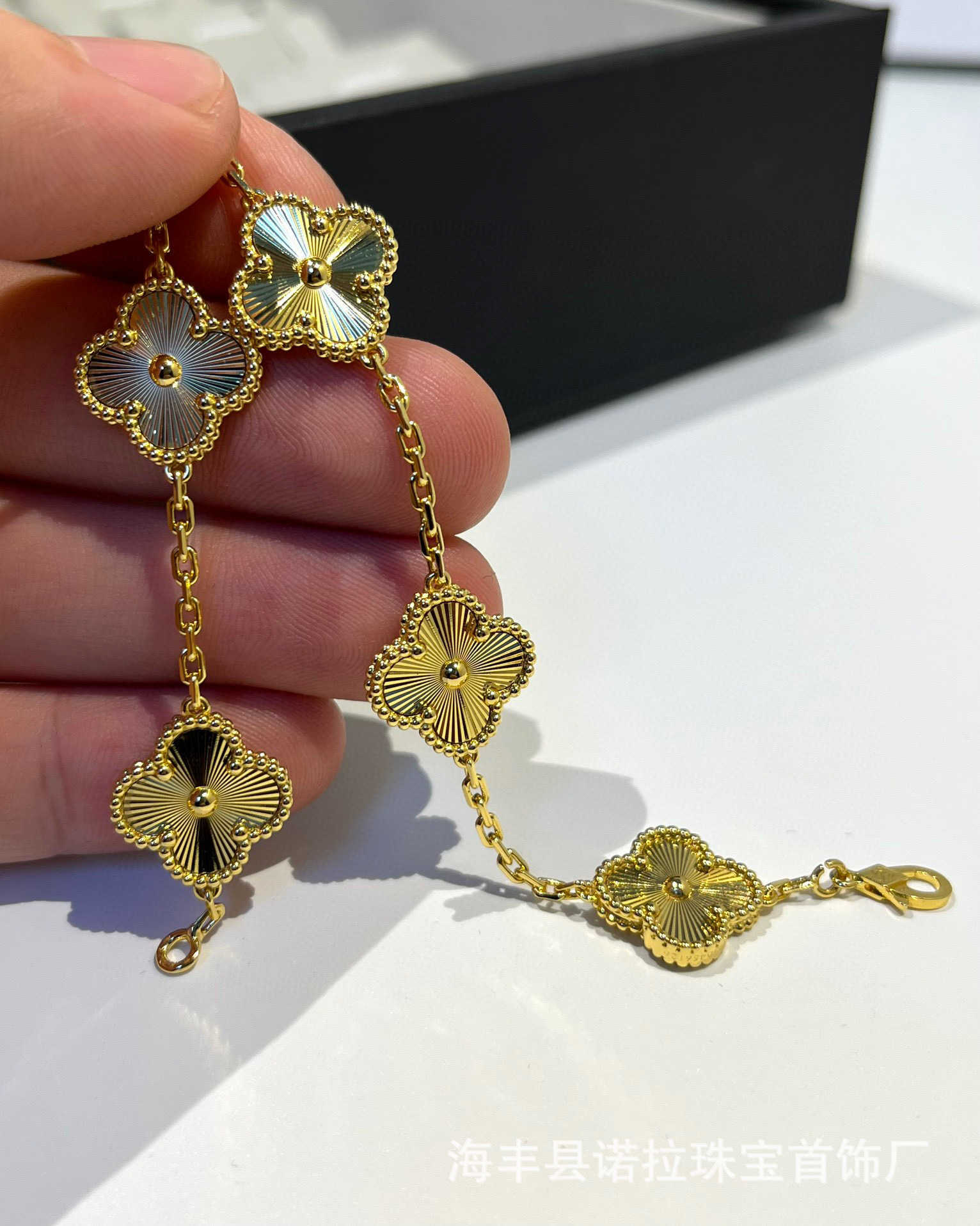 Link Designer Jewelry Luxury Bracelet Chain VanCa Kaleidoscope 18k Gold Van Clover Bracelet with Sparkling Crystals and Diamonds Perfect Gift for Women Girls 2HBP