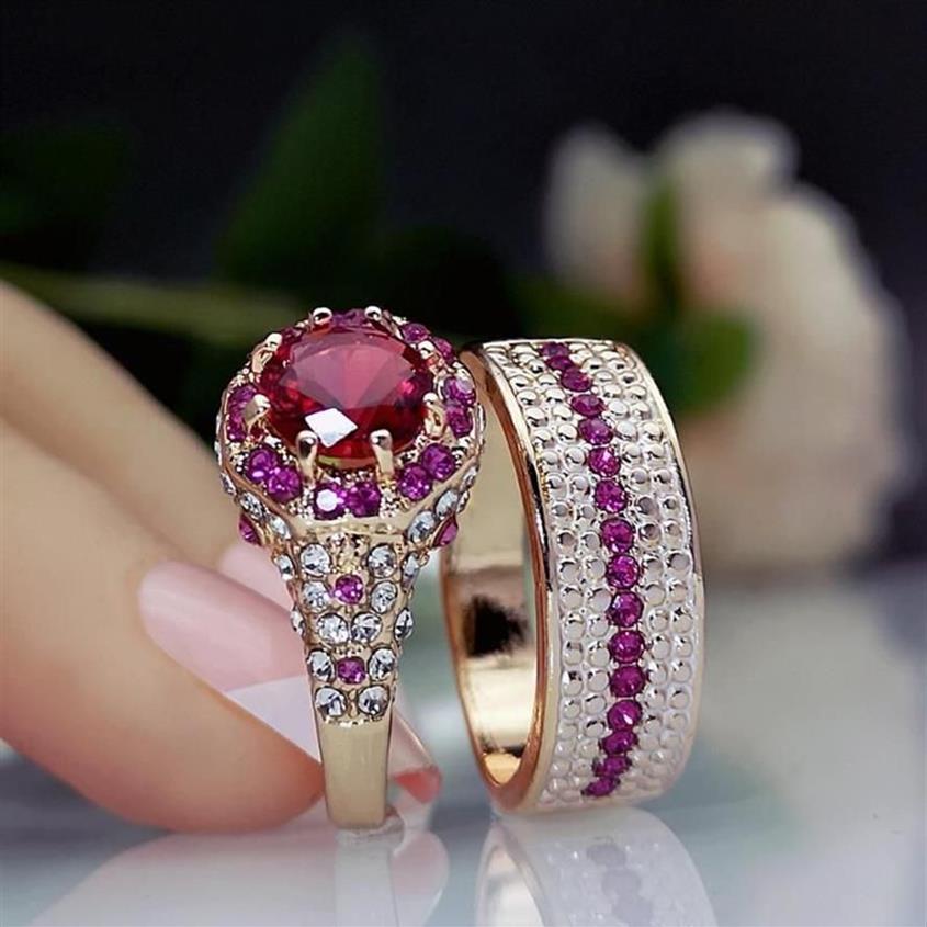 Bröllopsringar Vintage Rose Gold Engagement Ring Set Female Fashion Round Crystal Luxury Bridal Red Zircon Stone For Women179J
