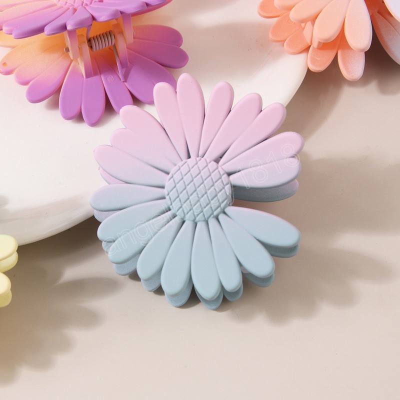 6 cm Candy Color Hair Claw Korean Sweet Medium Frosted Daisy Hair Clip for Woman Girls Hair Accessories