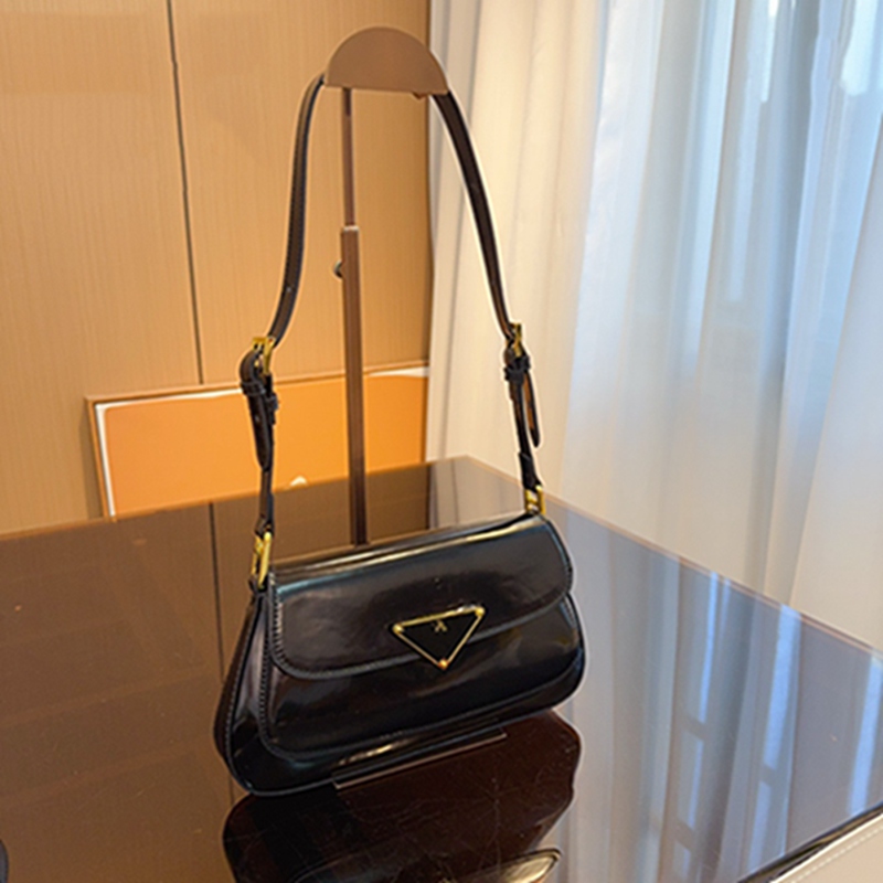 Fashion Patent leather shoulder bag Luxury Designer Hand Bags High Quality Leather Bags can be carried by hand or worn with a shoulder strap Sizes 25*3*14cm