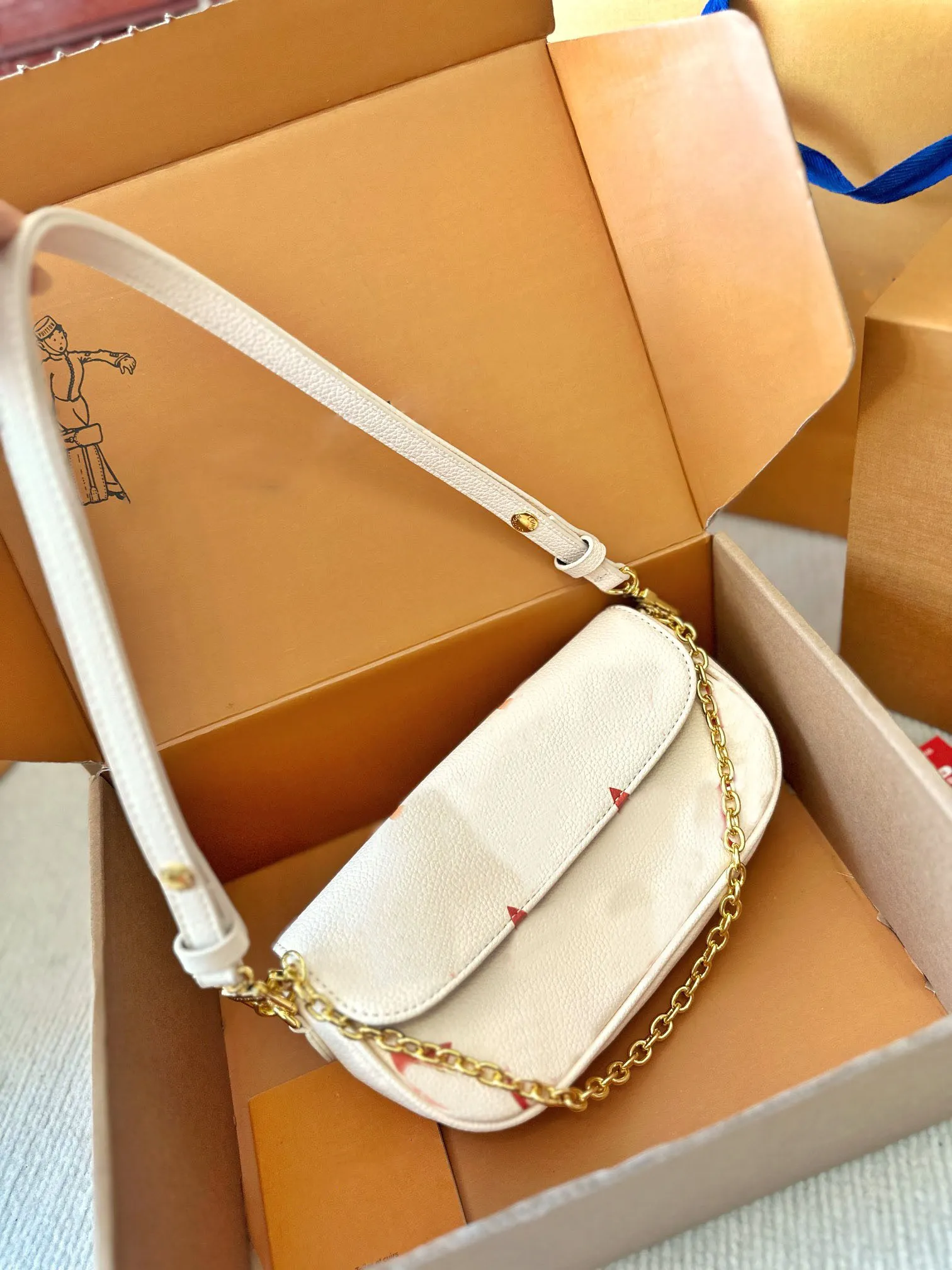 Portfel na łańcuchu Ivy Bags Projektanci torby torby na ramię Mini torebki Pochette Akcesoria Crossbody Portferę Portą karty Posmarager Messenger M7812