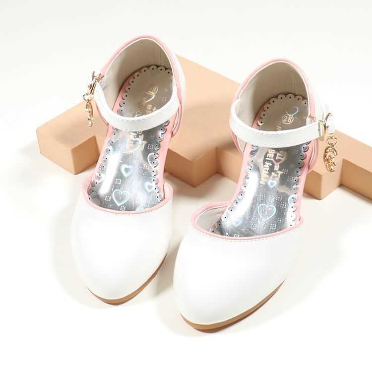 Sneakers White Children Girls Leather Shoes 3cm Princess High Heel Shoes For Kids Girls Performance Dress Student Show Dance Sandals 2023HKD230701