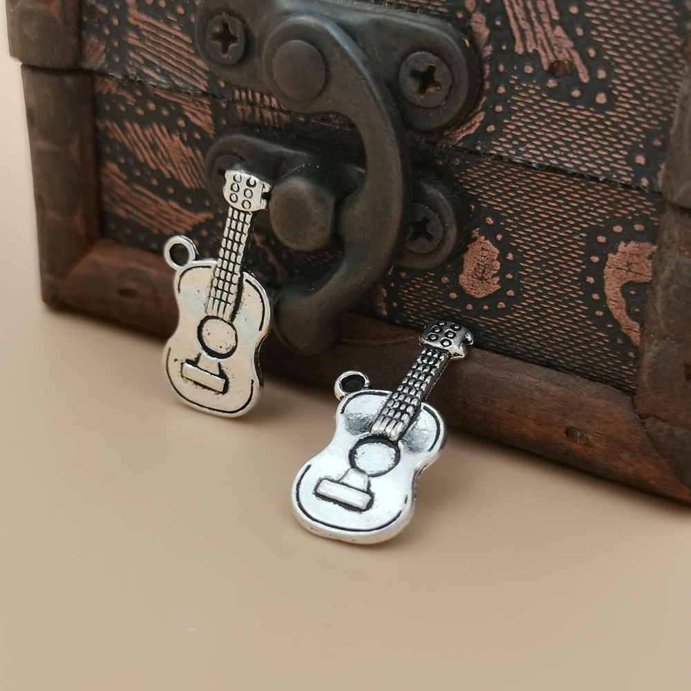 100 pièces pendentifs à breloques de guitare en argent tibétain bricolage pour la fabrication de bijoux collier Bracelet et artisanat A-048