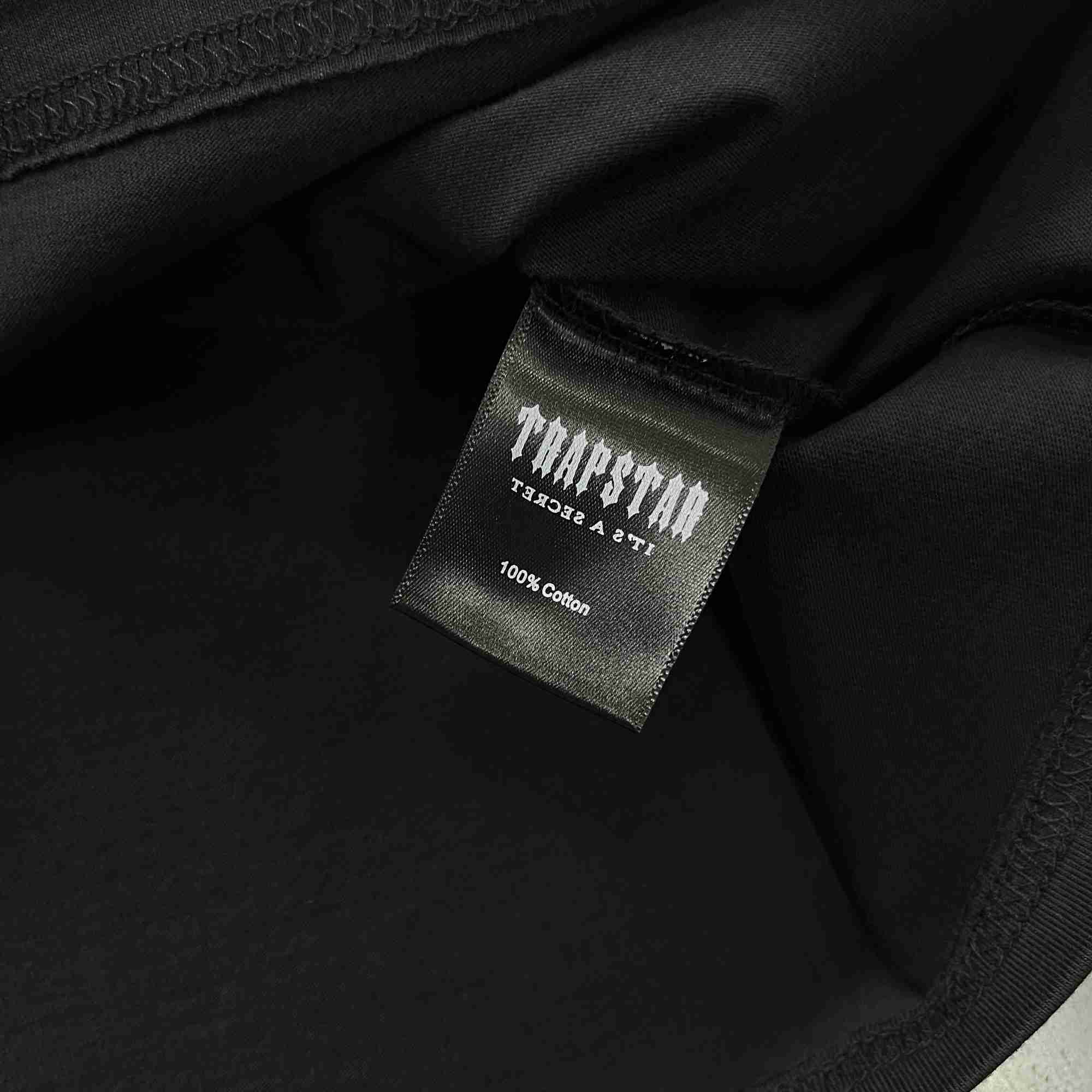Ny lager Trapstar T-shirt Fragmenterad bokstavstryck Kort ärmpojkar 'Pure Cotton Bortable Casual UK Drill