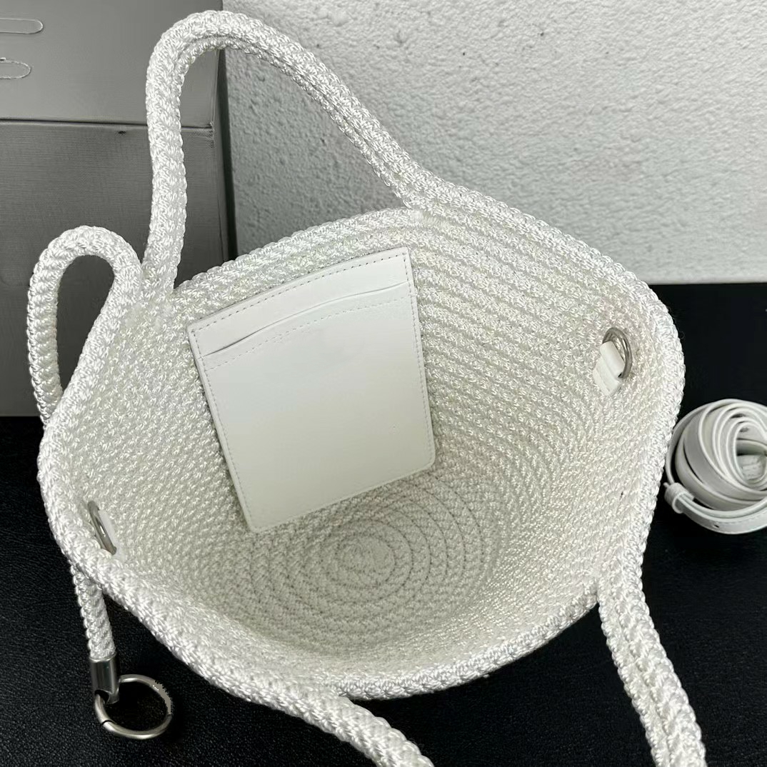 Damen-Ibiza-Kleinkorb-Sommer-Strandtaschen aus Kordel, zwei oben offener Verschluss, Griff, Reisetasche, gealterte silberne Hardware-Ring-Strandtaschen, Nylon-Strickhandtaschen, langer Schultergurt
