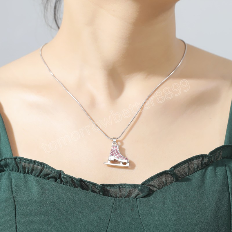 Collana con scarpe da skate con zirconi bianco lusso regalo con ciondolo in cristallo rosa blu di lusso uomo donna gioielli catena ragazza