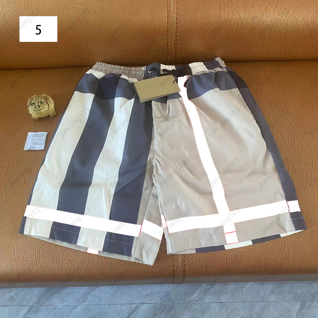 Baddräktshorts för män och kvinnor Designers som inte väljer sina kroppar är på modet på sommaren Snabbtorkande baddräkt med tryckta strandbyxor M-3XL