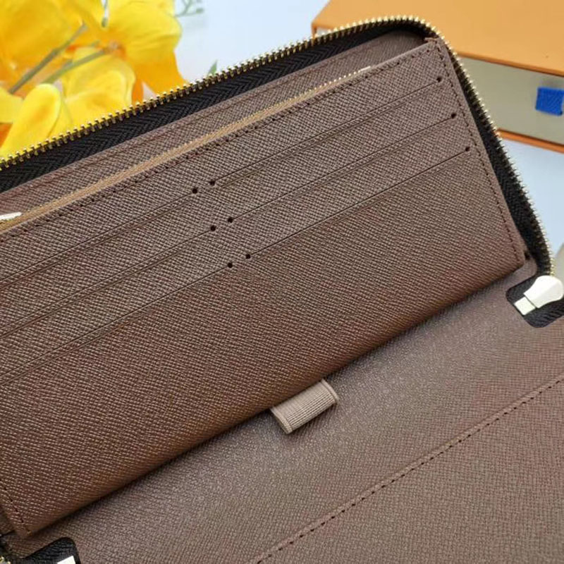 M62581 ZIPY ORGANIZATOR PROJEKTER PIELONA Kobiety Zipper Long Portfel Luxury Monety Tourse Sprzęgło Egzotyka Checkbook Passport Mode