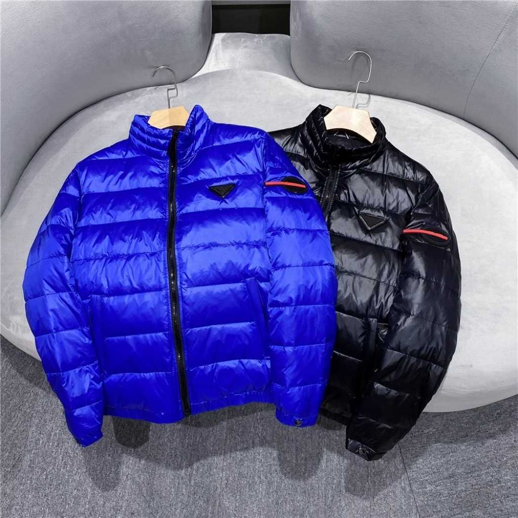 Autumn men's stand collar white duck down light light jacket, advanced straight velvet design, strong warmth, light and breathable without any odor.
