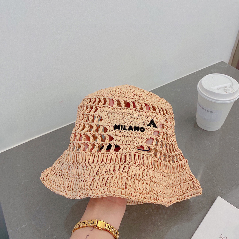 럭셔리 디자이너 버킷 모자 밀짚 모자 고품질 편지 인쇄 유럽 미국 스타일 여행 선 커다리 패션 및 레저