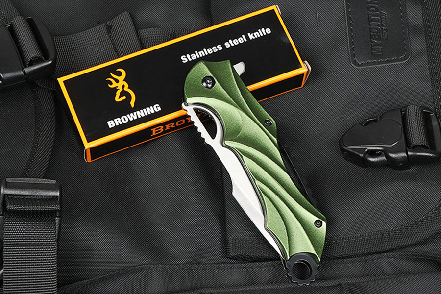 Flipper fällkniv 440C Blad Aluminiumhandtag utomhus EDC Pocket Knives Retail Box Packing