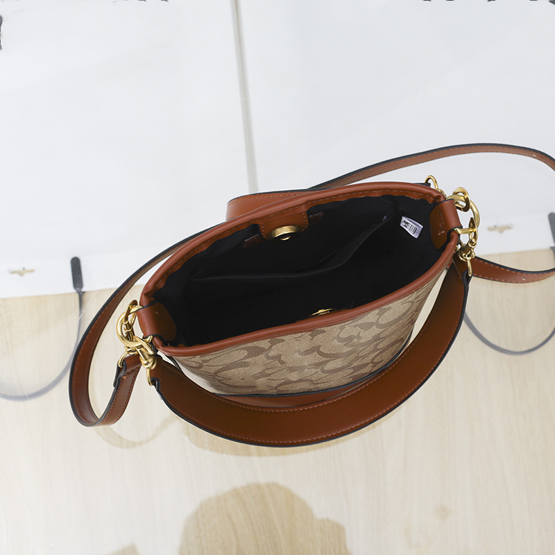 Brand 24SS women's Messenger Bags grils Bucket Bag Wandering Bag Women's Bag One Shoulder Crossbody Bag Texture Handbag