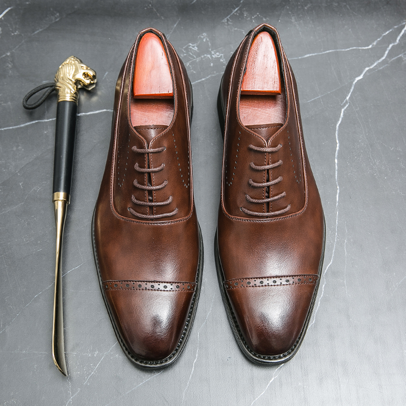 2023 Novos Homens Clássicos Britânicos Moda Empresarial Master Sapatos de Couro Masculino Retro Derby Shoe Vestido Escritório Sapatilhas Homens Festa de Casamento