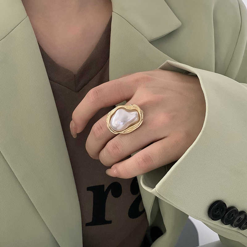 XIALUOKE Neue Mode Geometrische Unregelmäßige Barocke Perle Ring Für Frauen Retro Offenen Resizable Index Finger Ringe Partei Schmuck L230620