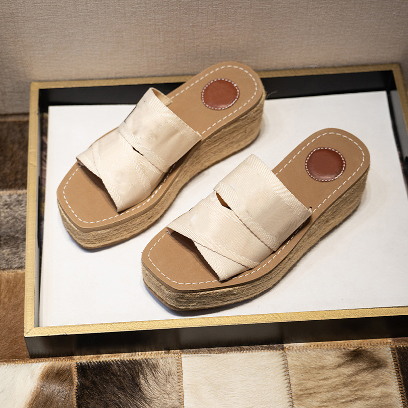 Famous Designer Woody Sandals Mules platform Women Slippers Espadrille Wedge sliders Embroidered Linen Pink Slide Loafers Sandal Beach Shoes pool Slides