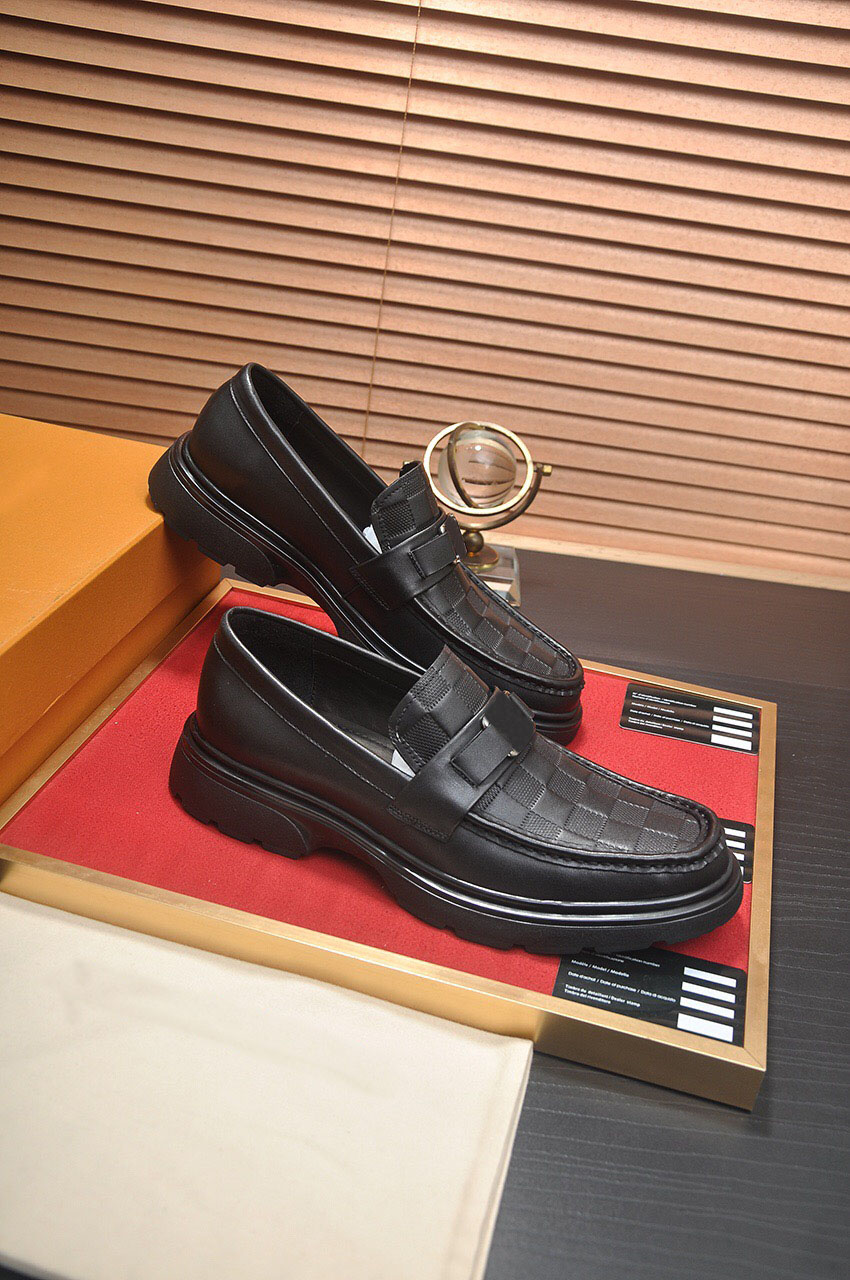 Moda 2023 Sapatos sociais masculinos casuais mocassins de couro genuíno feitos à mão formais formais confortáveis sapatos de festa de casamento de marca tamanho 38-45
