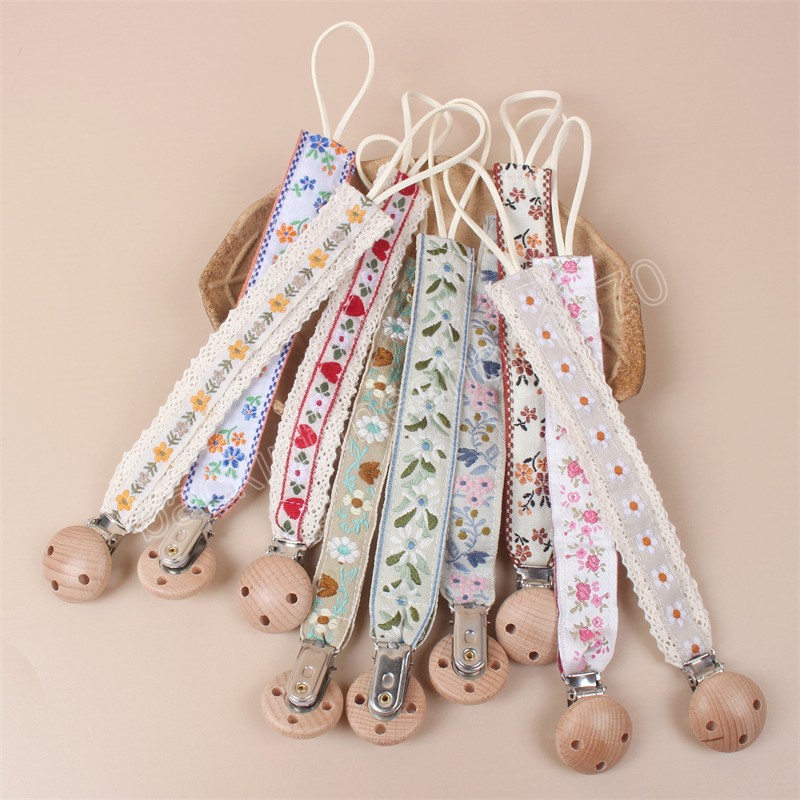 Baby Cotton Embroidery Pacifier Clip Chain Beech Wood Infant Dummy Holder Teething Toys Nipple Holder for Baby Feeding