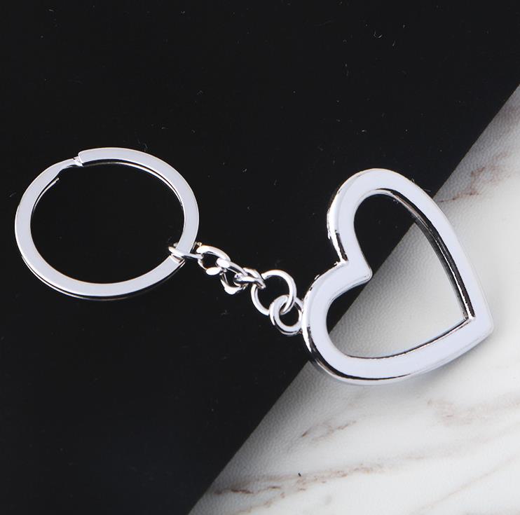 Metal Heart Shaped Keychains Car keychains Metal Keyrings Novelty Zinc Alloy Lovers Festive Party Favors Ornaments SN4408