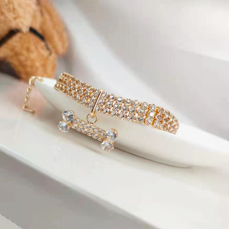 Bling Luxe Strass Huisdier Halsbanden Ontwerp Kristal Diamant Prinses Halsband voor Kleine Middelgrote Honden Multi-drainage Diamant Zilveren Ketting Bedels