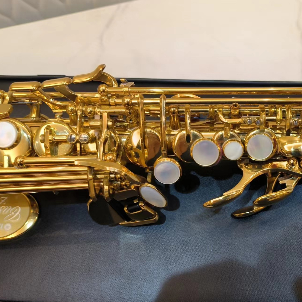 Hochwertiges 82Z B-Sopran-Saxophon mit geradem Rohr und lackiertem Goldmessing, original japanisches Struktur-Jazzinstrument