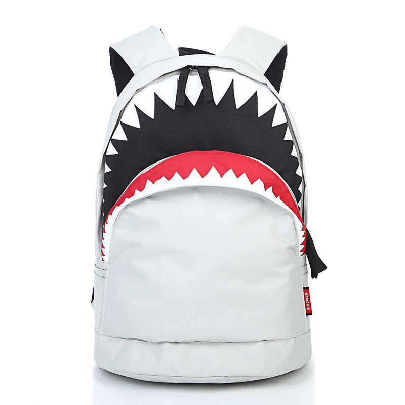 Ryggsäck 2023 Ny koreansk version Ryggsäck Resestudent College Style Large Mouth Shark Canvas 230708