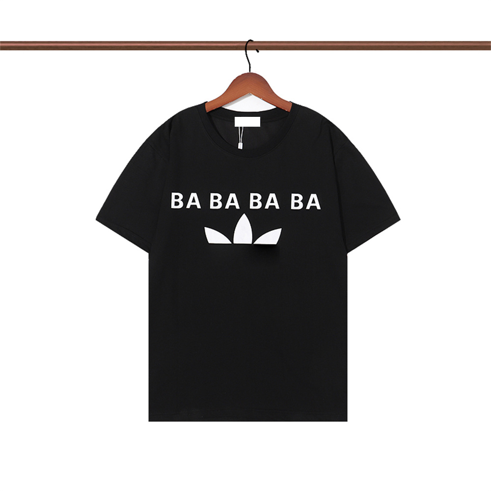 All kinds of T shirts T shirt designer men's T-shirts black and white couples stand on the street summer T-shirt size S-S-XXXL BABABA19