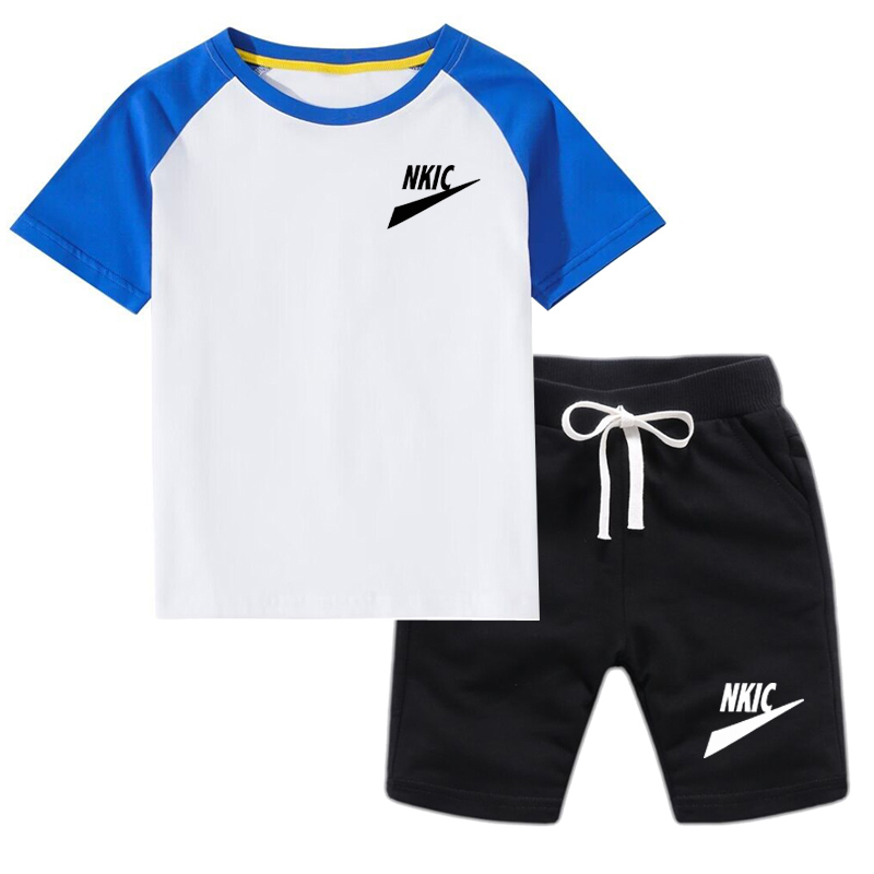 Completi di abbigliamento ragazzi estivi Set di vestiti neonati Set di vestiti sportivi bambini T-shirt in cotone con giunzione Pantaloncini 2 pezzi Tute di marca bambini piccoli