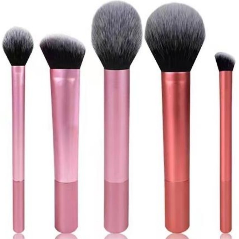 Real techniqus RT Brushes Makeup Set04183 Blending Sponges, FoundationBlush Concealer,UltraPlush Synthetic Bristles Beauty Tool