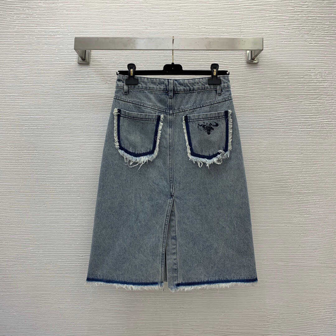 23ss designer Jupes vêtements de créateurs pour femmes Denim Tissu Matériel Accessoires Logo Brodé Taille Haute Mince A-ligne Split Denim Demi Jupe vêtements pour femmes