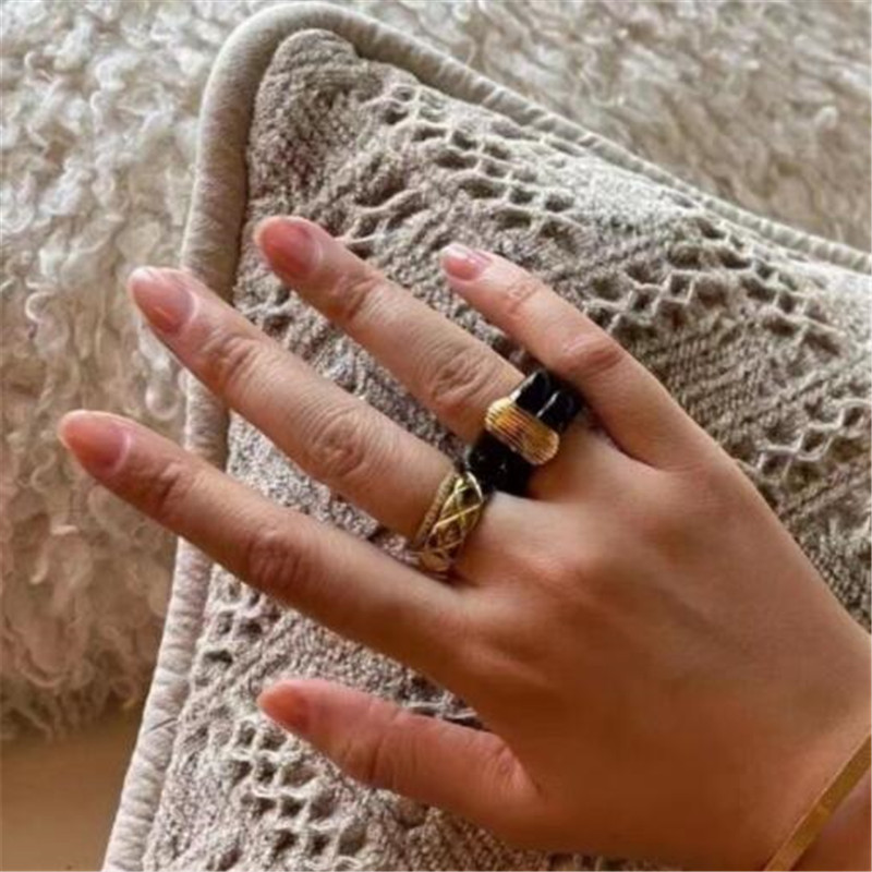 Topkwaliteit Designer Ring Man Vrouw Luxe High End Email Streep Ringen Unisex Klassieke Ring Koper Party Bruiloft Kerst Mode-sieraden