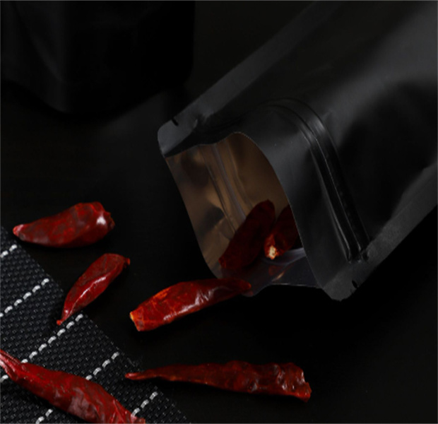 Sacos de embalagem com zíper de vedação térmica por atacado Folha de alumínio Mylar Tear Notch Black Matte Stand Up Bag JL1528