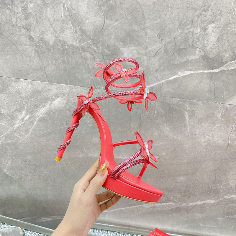 有名なデザイナーのサンダルかかとマーゴットサンダル 120 女性の靴バターフラワースティレットサンダルスネーク形のセクシーなアンクルサンダルデザイナーパーティーシューズ rc クリスタルハイヒール