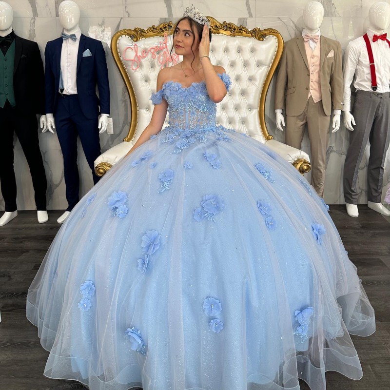 Luxury Sky Blue Quinceanera klänningar 2024 Bollklänning Floral Applique Crystal 3Dflower Sweet 16 Dresses Lace-Up Birthday Party