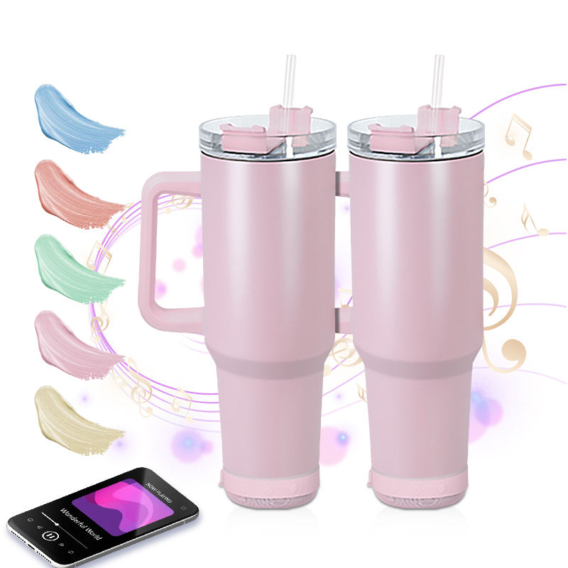 Bicchiere con altoparlante Bluetooth a sublimazione da 40 once Bicchiere Macaron opaco con altoparlante Bicchieri musicali intelligenti senza fili Bottiglia d'acqua intelligente in acciaio inossidabile con manico