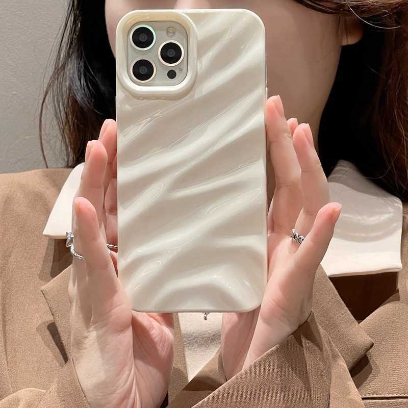 Vik veckans telefonfodral för iPhone 14 13 12 11 Pro Max X XR XS Max 7 8 Plus Fashion Wrinkles Soft Silicone Sock Proof Cover Case L230619