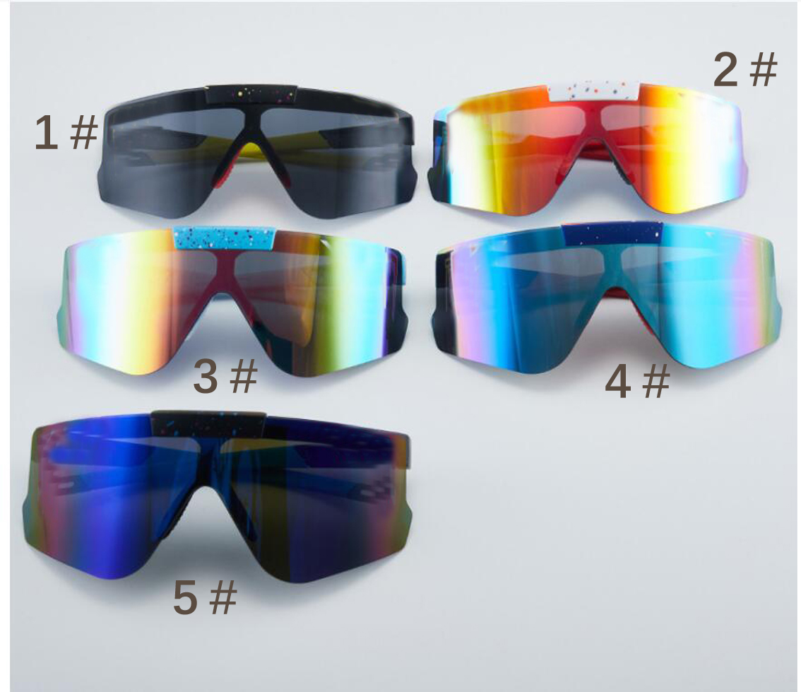 PRINTEMPS été hommes mode lunettes de soleil à clapet moto lunettes femmes Dazzle couleur Cyclisme Sports En Plein Air vent Lunettes de Soleil grand cadre polarisé