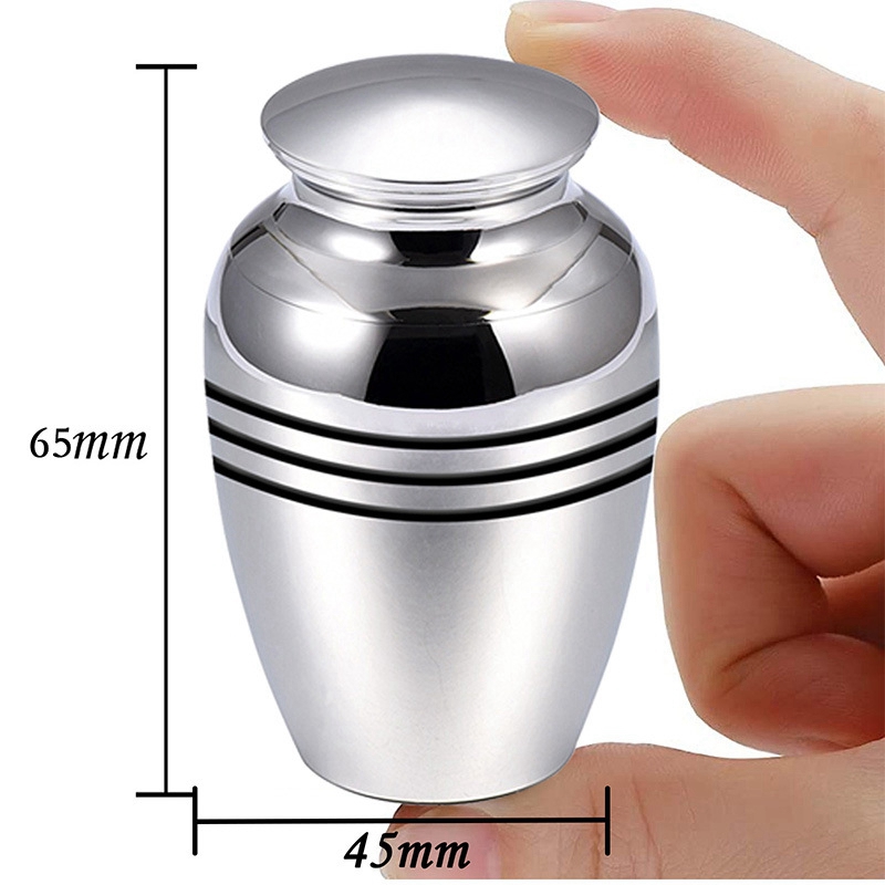 Nuovo stile Fumo Colorato Lega di metallo Portatile Innovativo Dry Herb Tobacco Spice Miller Sealing Stash Case Jars Serbatoio di stoccaggio Portasigarette Bottiglia