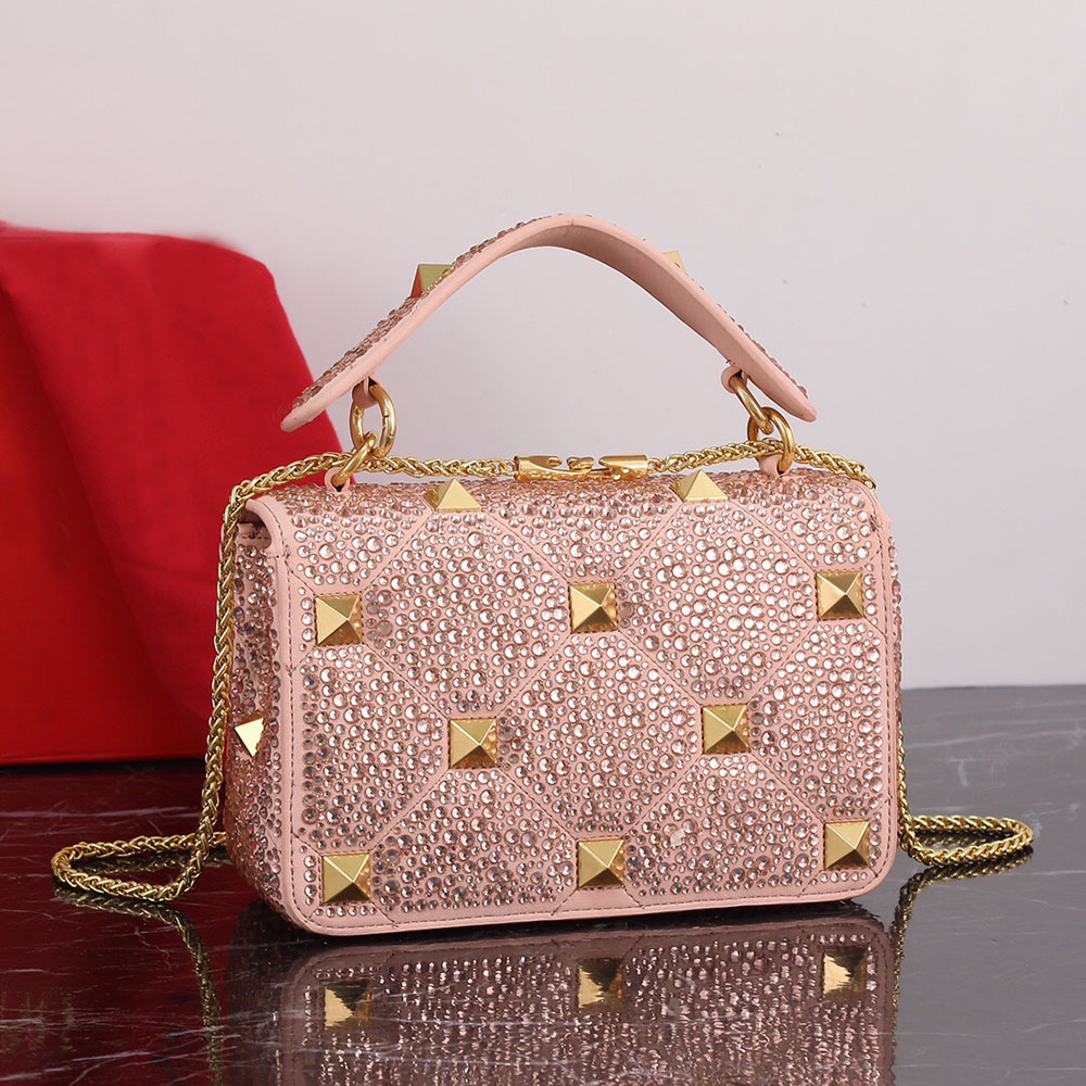 2023 Market New Rivet Bag Small Top Grade Pelle bovina Materiale Borsa a tracolla monospalla da donna Tracolla a catena in metallo Classic Flap Dinner Beach Travel Style