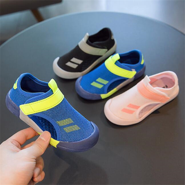 Sandales de sport pour filles été nouvelles chaussures en maille respirante pour enfants garçons sandales creuses Baotou