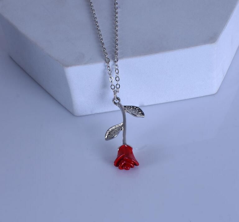 Romantique Rouge Rose Pendentif Collier Saint Valentin Cadeau Colliers Pour Petite Amie Designer Bijoux Accessoires