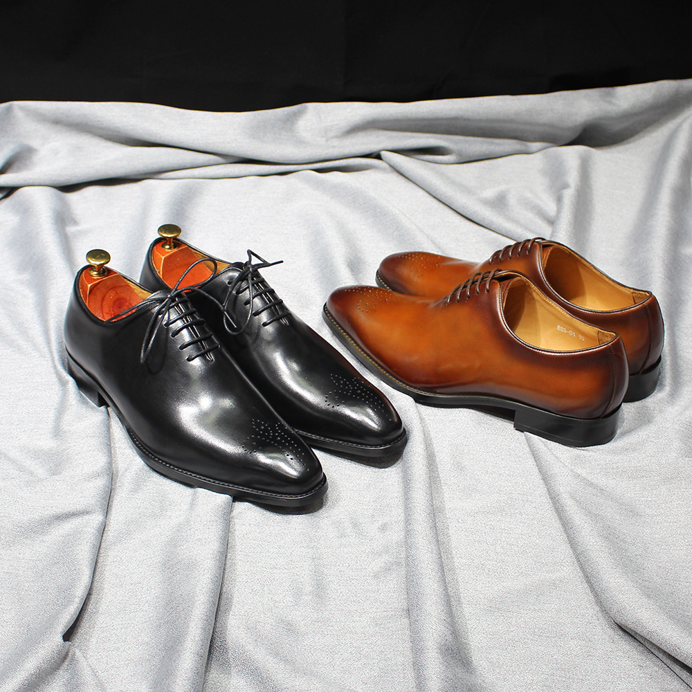 Classic Mens Calfskin Vobe en cuir authentique Coup à lacets Porte-up Pointy Brown Black Business Office Formel Shoes Forme