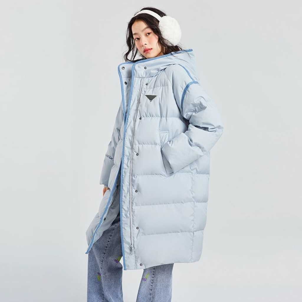 Autumn and winter ladies hooded long loose down coat, white duck down filled fluffy full light, long version of the whole body warm and fashionable.