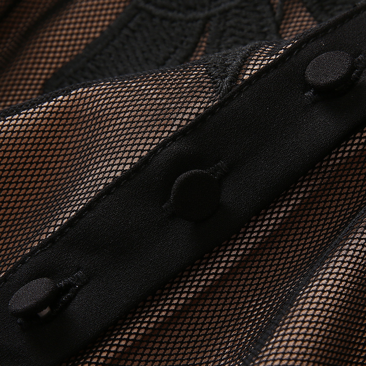 2023 Verano Negro Color sólido Bordado Vestido de tul Manga corta Solapa Cuello Paneles Largos Maxi Vestidos casuales S3Q160713